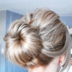 acconciatura capelli scalati chignon