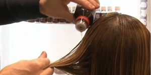Cheratina per capelli ricci e lisci: quale trattamento scegliere